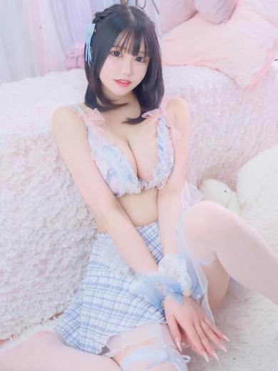 E＋アイドルスクール デリヘル NAE