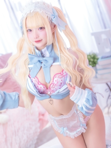 E＋アイドルスクール outcall escort service MARIA