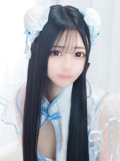 E＋アイドルスクール デリヘル MOKA