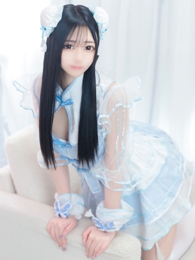 E＋アイドルスクール デリヘル MOKA