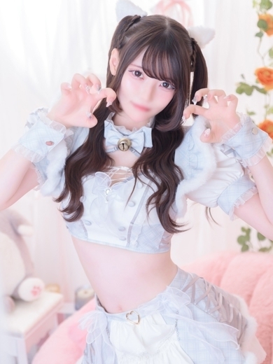 E＋アイドルスクール デリヘル RON