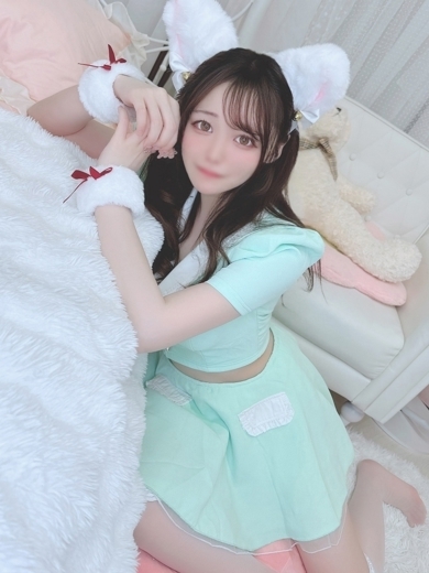E＋アイドルスクール デリヘル MOEKA