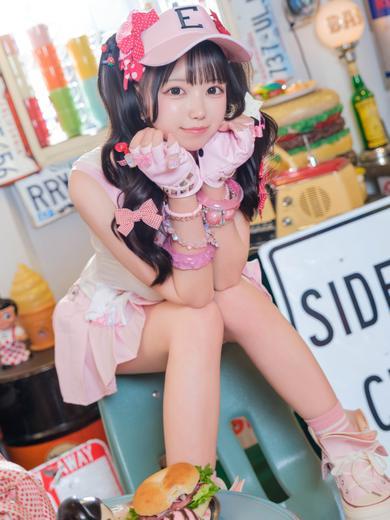 E＋アイドルスクール 안마(데리버리) SULU