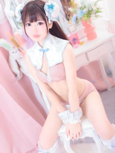 E＋アイドルスクール デリヘル NATSU