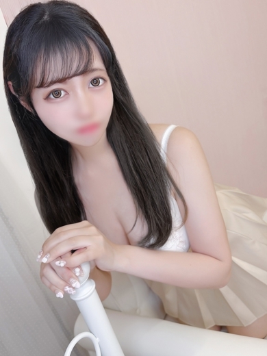 E＋アイドルスクール デリヘル MARIKA