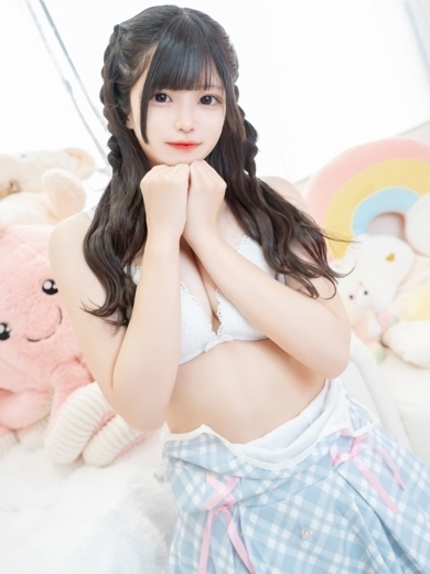 E＋アイドルスクール デリヘル NAKO