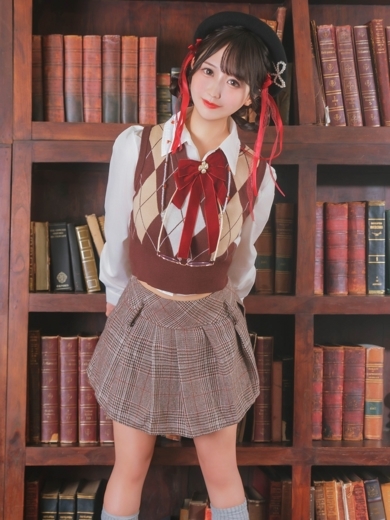 E＋アイドルスクール 안마(데리버리) MEI