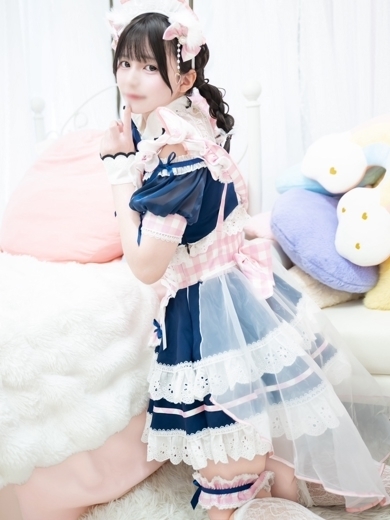 E＋アイドルスクール デリヘル AKUA