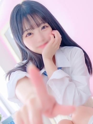E＋アイドルスクール デリヘル KARIN