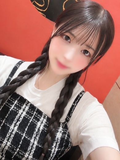 E＋アイドルスクール outcall escort service MEARI