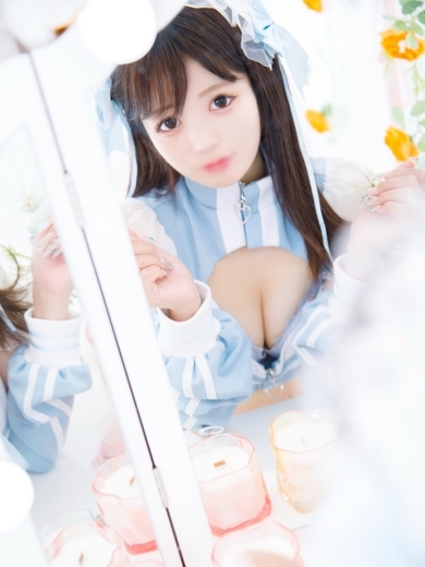 E＋アイドルスクール デリヘル KAREN