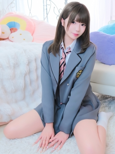 E＋アイドルスクール デリヘル MIKARI