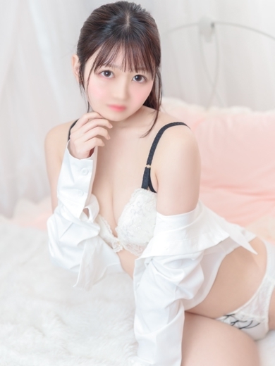 E＋アイドルスクール デリヘル MEINA