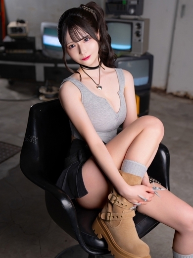 E＋アイドルスクール 안마(데리버리) REINA