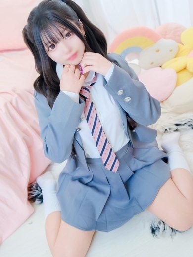 E＋アイドルスクール 안마(데리버리) NIINA