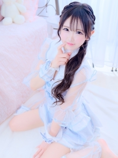 E＋アイドルスクール デリヘル SARA