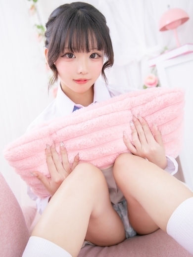 E＋アイドルスクール デリヘル KUINA