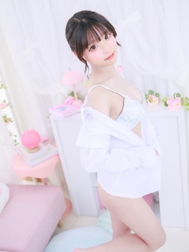 E＋アイドルスクール デリヘル KUINA