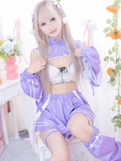 E＋アイドルスクール デリヘル SARI