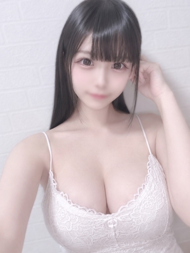 E＋アイドルスクール デリヘル CHIHIRO