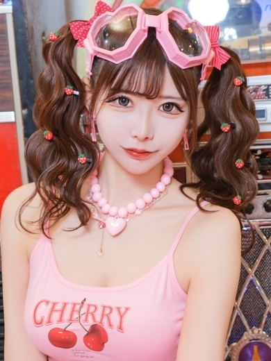 E＋アイドルスクール 안마(데리버리) YUN