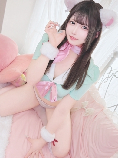 E＋アイドルスクール outcall escort service YUKI
