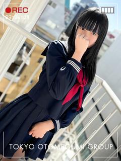 いと【グラビア級スリム巨乳】