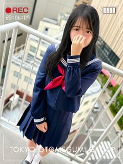 おりか【グラビア級巨乳美少女】