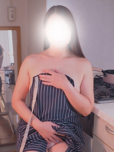 おいしい人妻熟女 outcall escort service UEHARA NANAMI