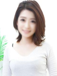 断りきれない美人マッサージ嬢たち 上门服务 SHIRATORINANAKO