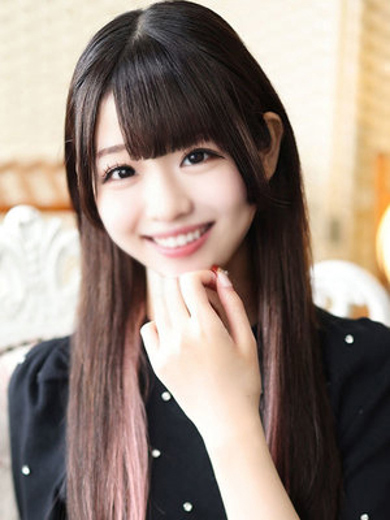 松井ひな