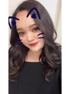 カエデ(ハーフ女子大生)