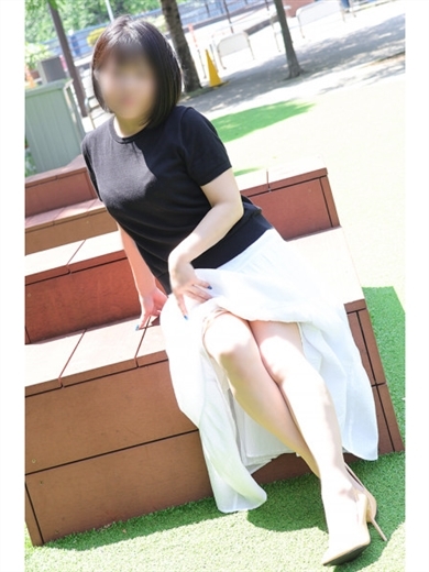 TOKYO GEISHA GIRLS outcall escort service ICHIKA