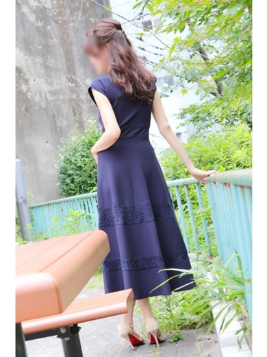 TOKYO GEISHA GIRLS outcall escort service REIKO
