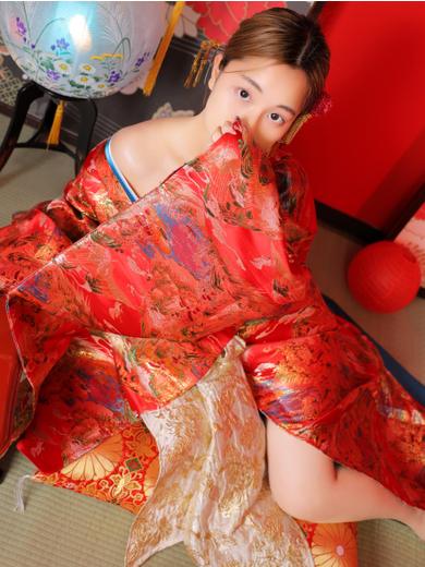 OMOTENASHI Girls in Shinjuku (店舖)色情按摩 服务 YOTSUHA