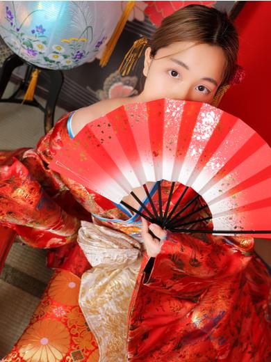 OMOTENASHI Girls in Shinjuku (店舖)色情按摩 服务 YOTSUHA