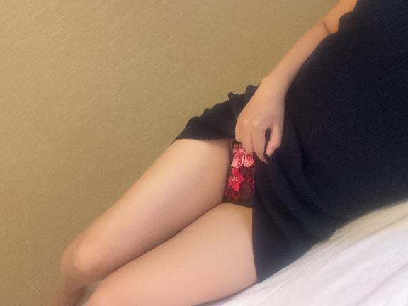 三連休はゆうなとイチャイチャしよ🐈‍⬛💗