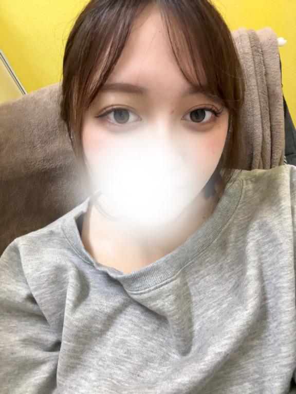 ちらっ👀💕