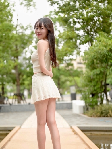 Ranunculus 外送茶 MIZUSHIRO NARU