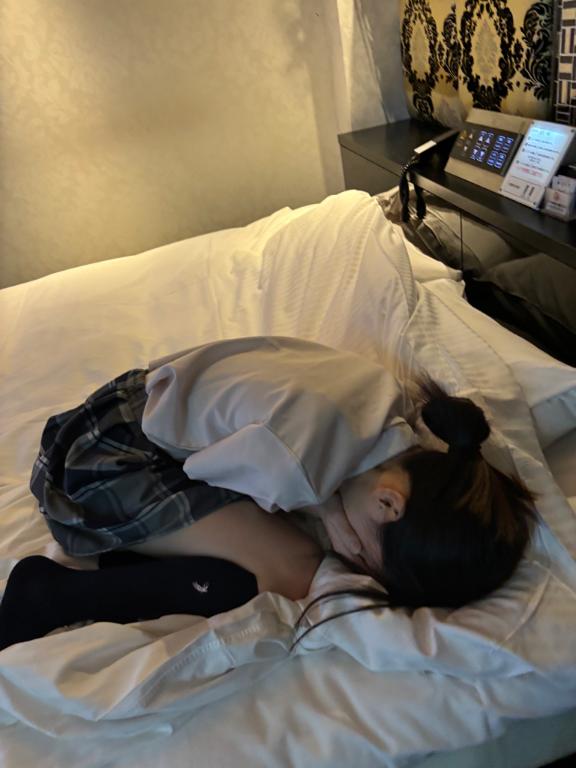 雌イヌのくせにゴメンナサイ。