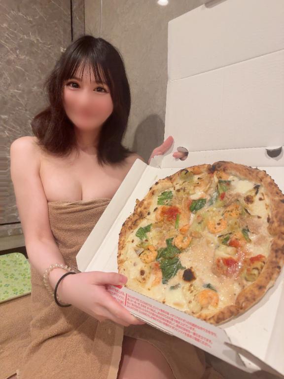 💖貴方と食べる、ピザが好き🍕✨甘やかされて幸せ笑顔💕