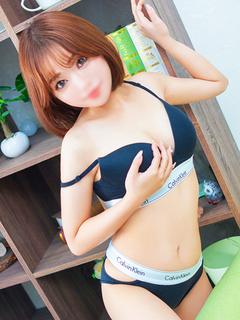 S級美女専門 ロイヤルリング outcall escort service EMARI