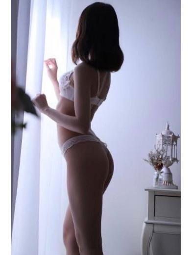 ぴちぴち食い込み！セクハラフィットネス倶楽部 上門服務 ERIKA