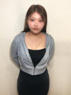 ゆりな