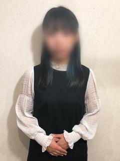 ゆりな