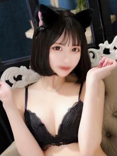 かなの【神ビジュ‼︎巨乳美女✨】