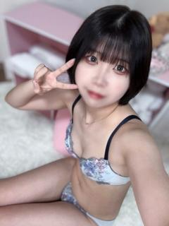 LOLI SHOP Kabukicho with HARD PLAY outcall escort service MOMO