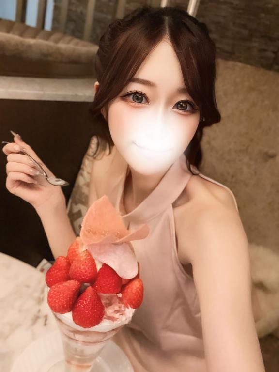 🍓✨️✨️