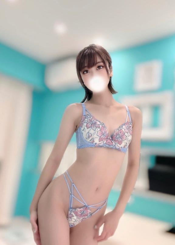 🔞 一見清楚に見えるけど、実はエ♡チ大好きでドスケベ‎🤍