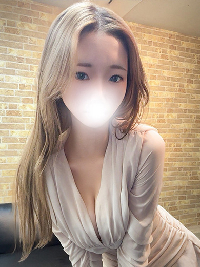 白い巨乳 酒店服務 MICHI